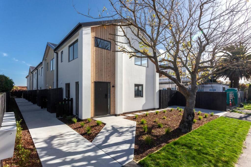 Stylish Townhouse With Hot Tub Διαμέρισμα Κράισττσερτς Εξωτερικό φωτογραφία